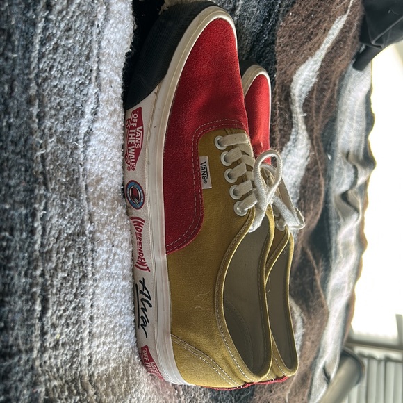 ALVA X VANS 45TH ANNIVERSARY SPONSOR COMPETITION AUTHENTIC 44 DX SHOE - Picture 2 of 4